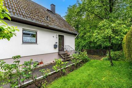 Charmantes freistehendes Einfamilienhaus mit Entwicklungsspielraum in Ennepetal-Büttenberg - Ihr Raum um neue Kapitel auszuschlagen!