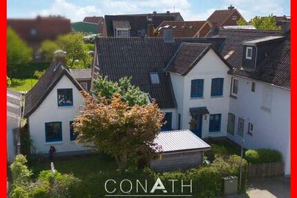 Steinkirchen - Ein besonderes Stück Altes Land - Ensemble aus zwei Häusern