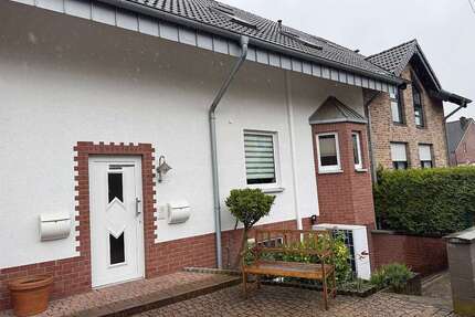 Haus zum Mieten in Würselen 1.030,00 € 113 m²