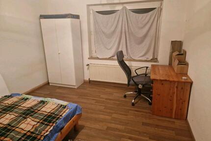 Wohnung mieten - 350,00&nbsp;EUR Kaltmiete, ca.&nbsp; 40,00&nbsp;m&sup2; in Duisburg (PLZ: 47053) Duisburg-Mitte