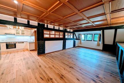 Unbefristet: 2-Zimmer-Wohnung im Schwarzwaldhaus, teilmöbliert - Dachsberg (Südschwarzwald)