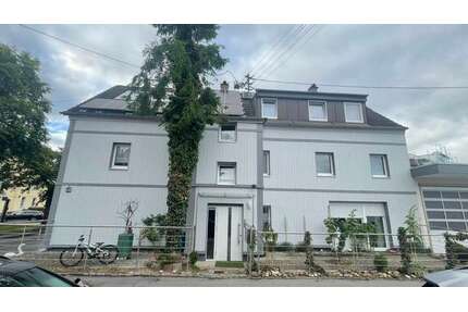 Haus zum Kaufen in Augsburg 900.000,00 € 279 m²