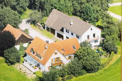 Haus zum Kaufen in Hilgershausen-Tandern 1.150.000,00 € 380 m²
