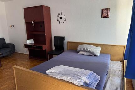 Eine komplett private Wohnung steht ab sofort bis zum 24. Mai 202 - Oldenburg Bloherfelde