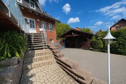Hoch oben EFH ELW Büro Sonnenterrasse Garten - Uslar