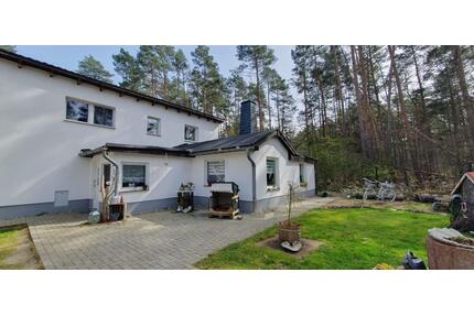 Einfamilienhaus mitten im Wald, Alleinlage - Mühlberg/Elbe
