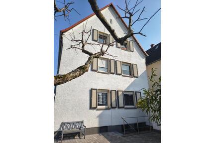 Rüsselsheim, Eichgrund 3-Familienhaus privat zu verkaufen - Rüsselsheim am Main