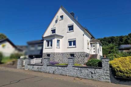 Haus zum Kaufen in Hardt 135.000,00 € 123 m²