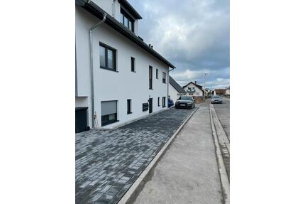 4-Zimmerwohnung mit großer Terrasse - Erlenbach bei Marktheidenfeld