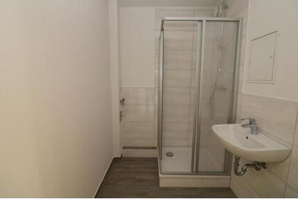 Eine neue Wohnung ist wie ein neues Leben…neu sanierte 2-RW mit Dusche & Balkon!!! - Freiberg