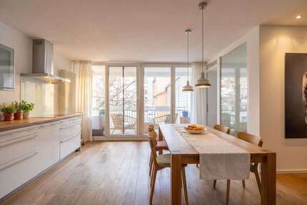 Wohnung zum Kaufen in Düsseldorf 669.999,00 € 97 m²