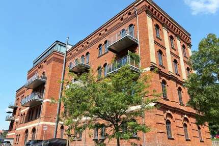 Wohnung zum Mieten in Dresden 3.500,00 € 250 m²