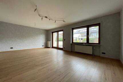 Ein gepflegtes Mehrgenerationenhaus wartet auf einen neuen Besitzer - Rastatt