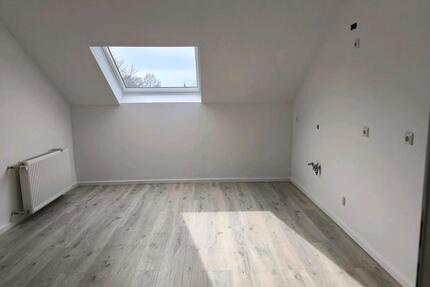 Gepflegtes Dreifamilienhaus in Dasing