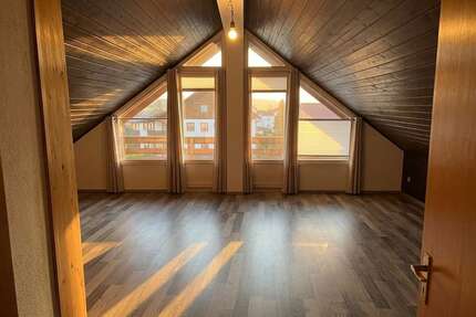 Wohnung zum Kaufen in Titisee-Neustadt 315.000,00 € 122 m²