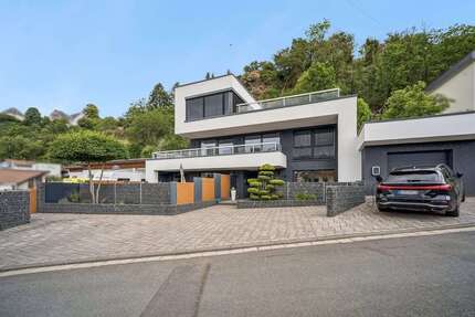 Haus zum Kaufen in Runkel 845.000,00 € 311 m²