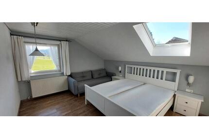 KleineWohnung, Ferienwohnung ca 40qm im 2.OG, Möbilie.Langfristig - Stiefenhofen
