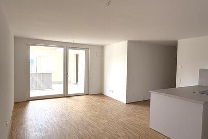 Homeoffice & Kinderzimmer - 1.950,00&nbsp;EUR Kaltmiete, ca.&nbsp; 105,36&nbsp;m&sup2; in Leonberg (PLZ: 71229)