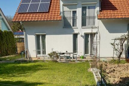 Zweifamilienhaus mit barrierefreiem EG - VaihEnz-Kleinglattbach - Vaihingen an der Enz