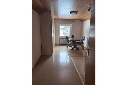 Mietwohnung - 420,00&nbsp;EUR Kaltmiete, ca.&nbsp; 48,00&nbsp;m&sup2; in Altmannstein (PLZ: 93336)