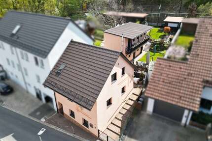 Haus zum Kaufen in Amberg 169.000,00 € 107 m²