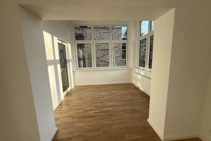 Wohnung zum Mieten in Hannover 2.400,00 € 192 m²