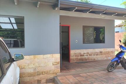 Stadthaus in Paraguay - 84.500,00&nbsp;EUR Kaufpreis, ca.&nbsp; 140,00&nbsp;m&sup2; in Bad Emstal (PLZ: 34308)