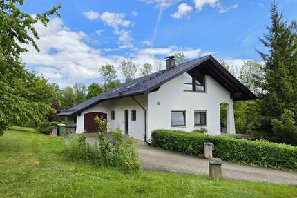 Haus zum Kaufen in Bad Rodach 258.500,00 € 300 m²