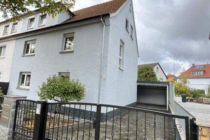 Schickes Zweifamilienhaus in Bad Vilbeler Waldnähe!