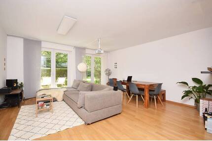 AIGNER - Moderne 2-Zimmer-Terrassenwohnung mit Gartenanteil in Neuhausen - München Neuhausen-Nymphenburg