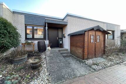 Bungalow mit 2 Bädern, Garage und Keller in Bothfeld - Hannover
