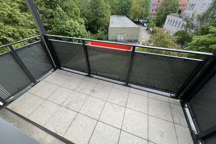 Wohnung zum Mieten in Chemnitz 315,00 € 60.04 m²