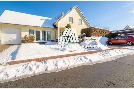 Einfamilienhaus mit BüroEinliegerwohnung in Sulzbach-Rosenberg