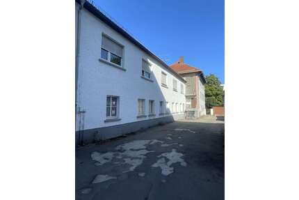 Wohnung zum Kaufen in Pirmasens 159.000,00 € 264 m²