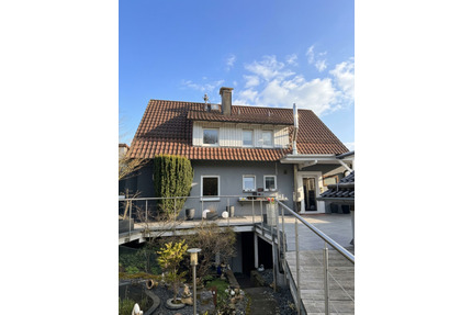 Ihr neues Familienglück: Viel Platz, Traumgarten & Achalmblick - Eningen unter Achalm