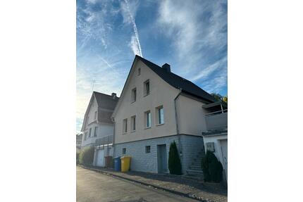 Haus zur Miete-EFH mit Garten & Garage in Neunkirchen-Siegerland
