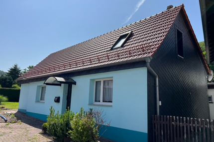 kernsaniertes Einfamilienhaus mit kleinem Garten - Waltershausen Winterstein