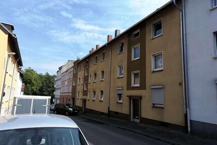 Lohstr. 13, schöne 3,5 Zi.- Whg. im EG zu vermieten - Bochum Bochum-Mitte