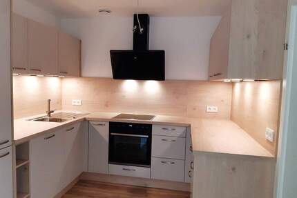 helle Wohnung mit Balkon + EBK - 1.200,00&nbsp;EUR Kaltmiete, ca.&nbsp; 84,00&nbsp;m&sup2;&nbsp;Wohnfl&auml;che in Dormitz (PLZ: 91077)