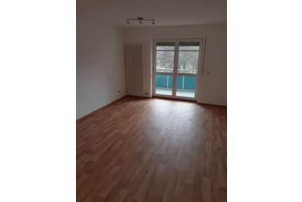 Wohnung zum Mieten in Traunreut 863,88 € 71.99 m²