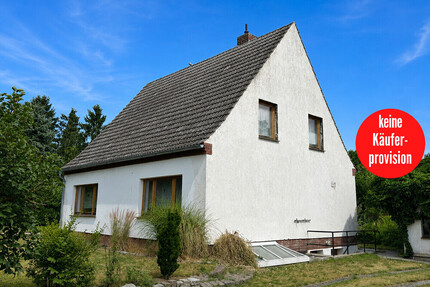 HORN IMMOBILIEN ++ Einfamilienhaus, voll unterkellert mit Garage, Ferdinandshof