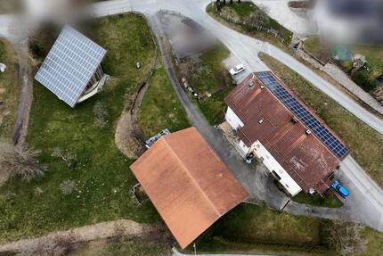 Mehrfamilienhaus mit 5 Wohneinheiten und großes Grundstück - Büchlberg