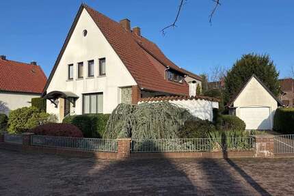 Haus zum Kaufen in Stadthagen 300.000,00 € 233 m²