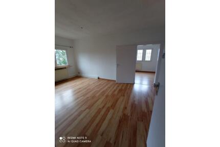 Geräumige, modernisierte 1-Zimmer-DG-Wohnung in Hagen