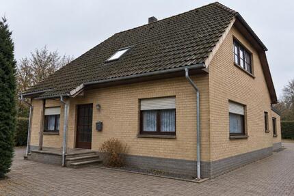 Zweifamilienhaus Monteurswohnung Monteurshaus - Bad Oldesloe