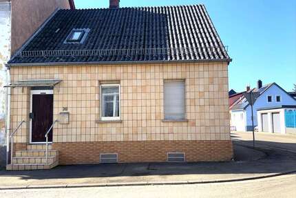 Haus zum Kaufen in Websweiler 108.000,00 € 125 m²