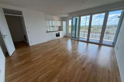 Wohnung zum Mieten in Erlangen 923,99 € 59.23 m²