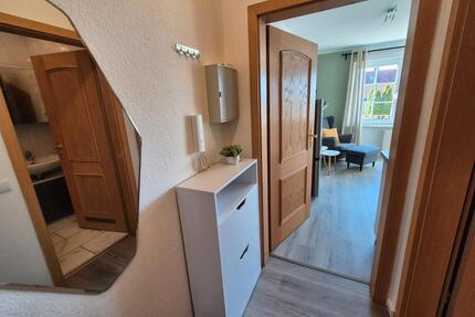 ruhiges und helles möbliertes Apartment, all incl. Miete - Bucha