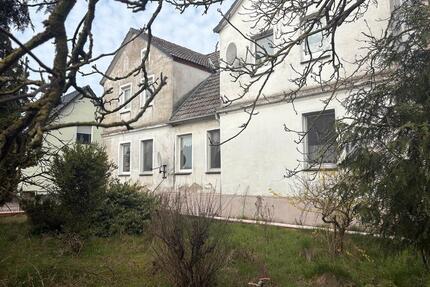 Einfamilienhaus - Sanierungsbedürftig - Rhinow