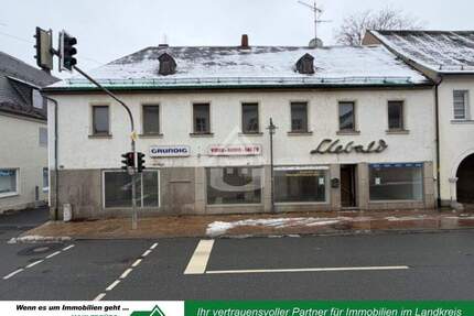 Raum für Ideen: Wohn- und Geschäftshaus mit Ausbaupotenzial - Kirchenlamitz